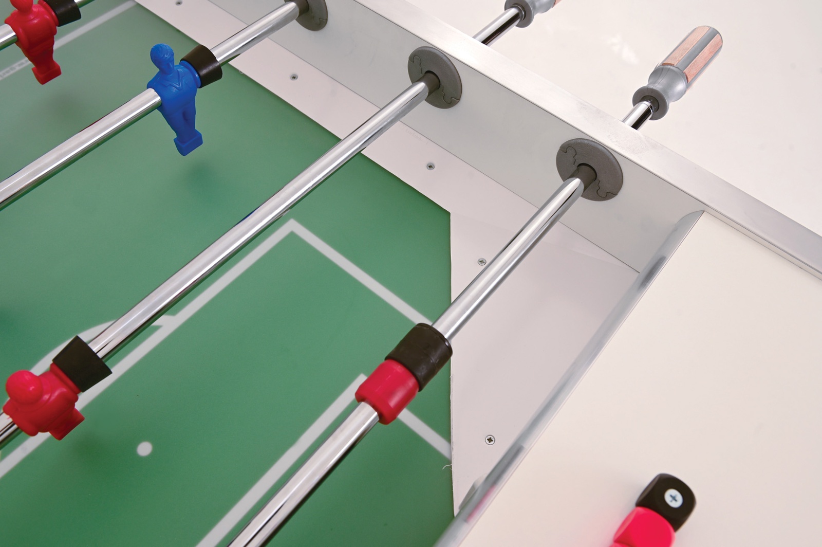 Sull'asta del portiere gommone distanziale